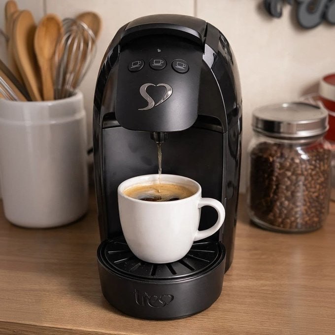☕️ Cafeteira Espresso Lov Tres 3 Corações 127V