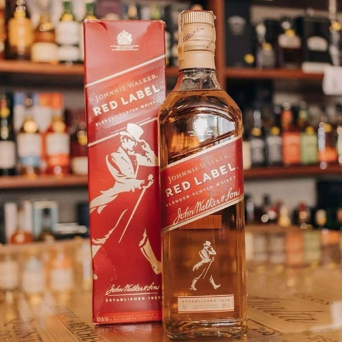 š„ Whisky Johnnie Walker Red Label 750ml