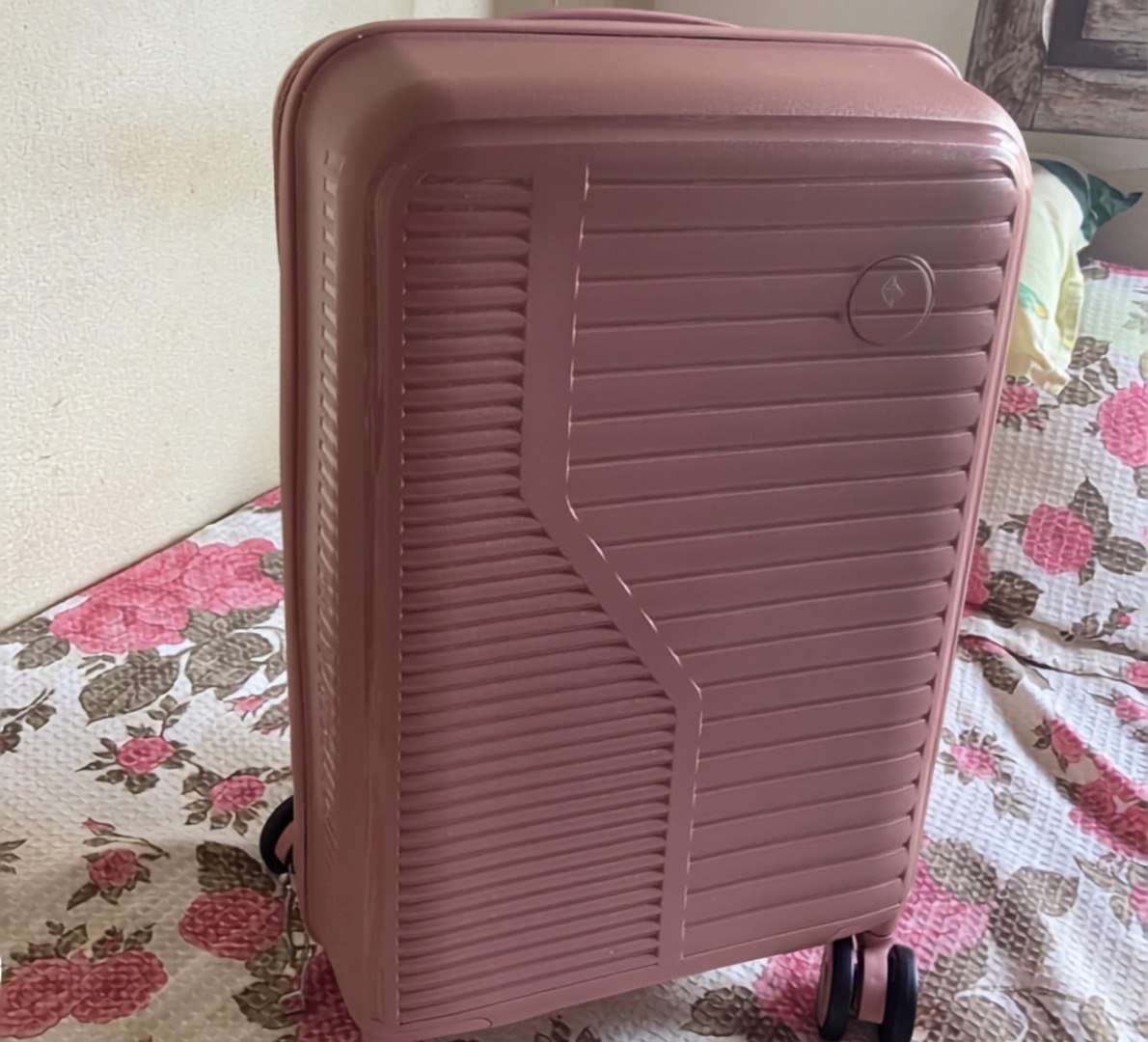 🧳 Mala de Bordo Dermond, Cadeado Embutido e Rodas Silenciosas Removíveis (Em cores)
