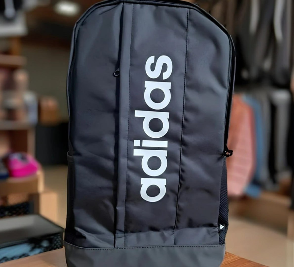 TROCAR TUA MOCHILA QUE TA SÓ O PÓ