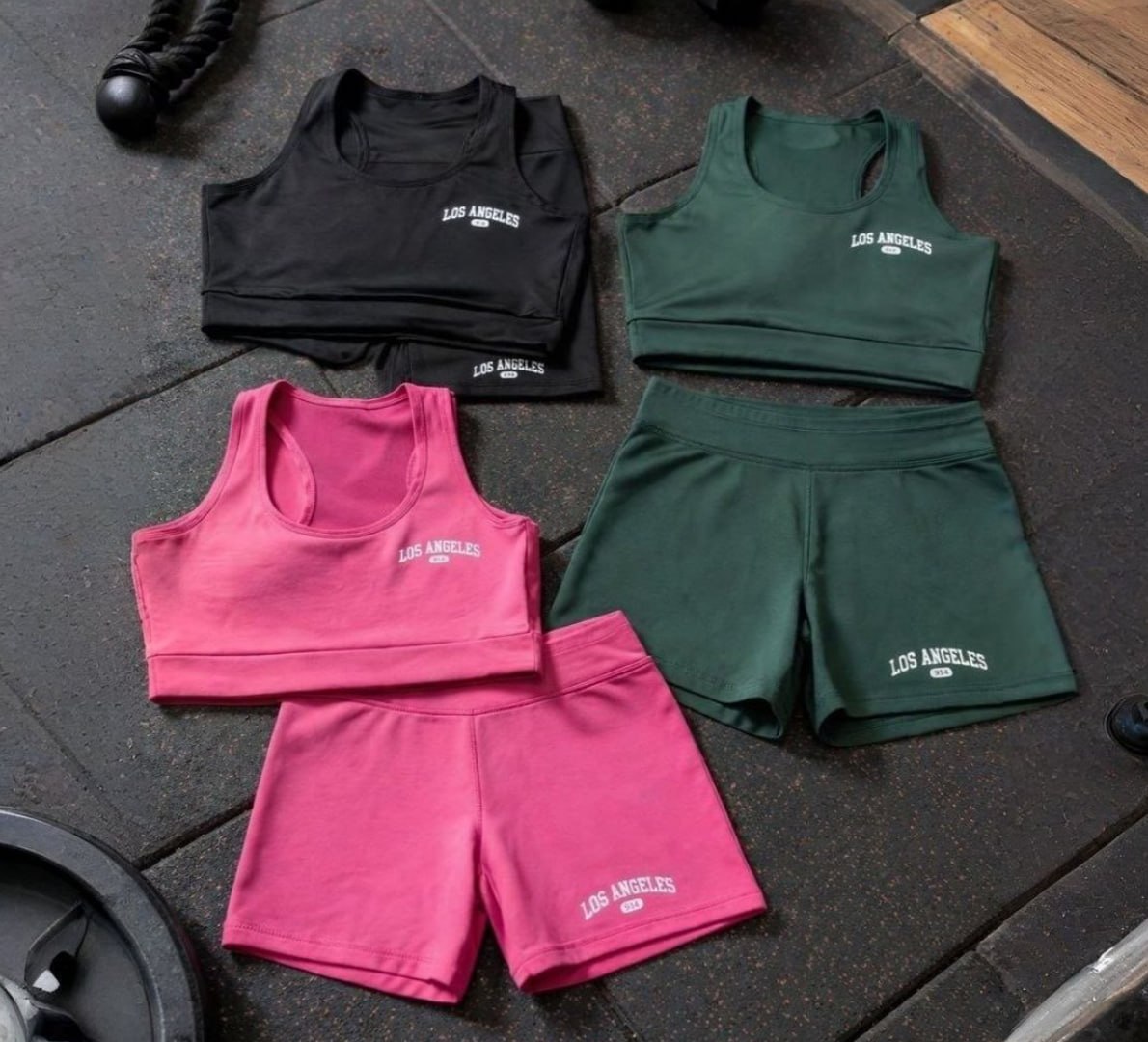 👚Kit 3 Conjuntos Top e Shorts Los Angeles