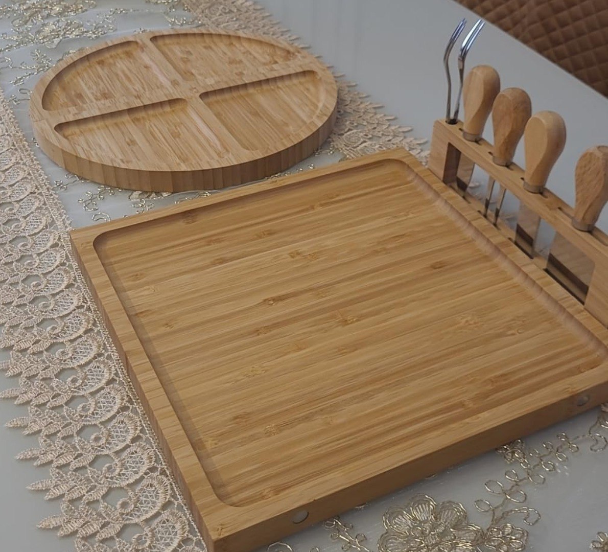 🧀 Kit Tábua de Frios Bambu Premium e Petisqueira LUMAI