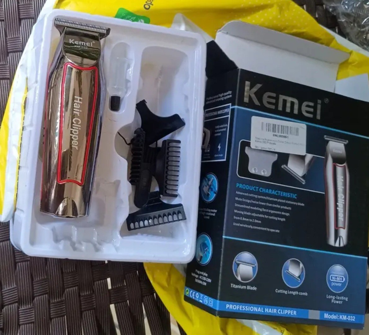 💈Máquina de Cortar Cabelo, Barba e Pêlos- Kemei