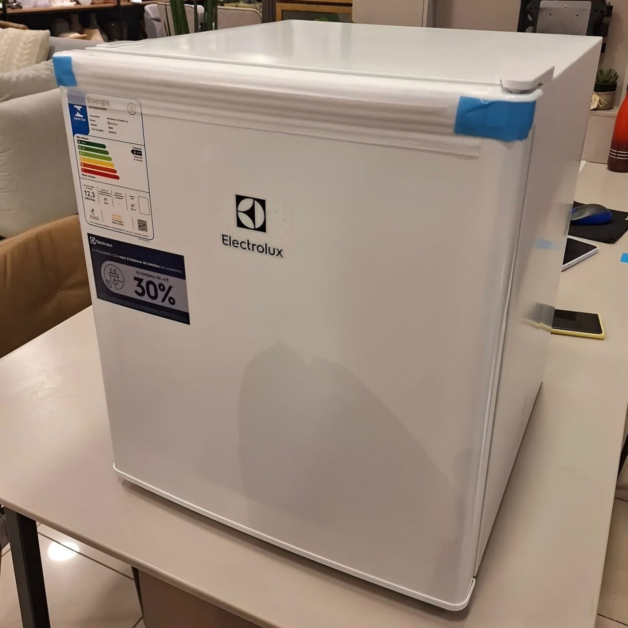 🧊 Frigobar Electrolux 47L Efficient - 127V