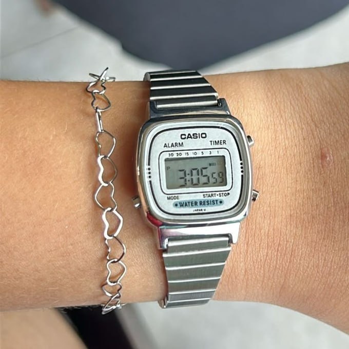 ⏱️ Relógio Casio Feminino Vintage Digital Mini Retrô Prata