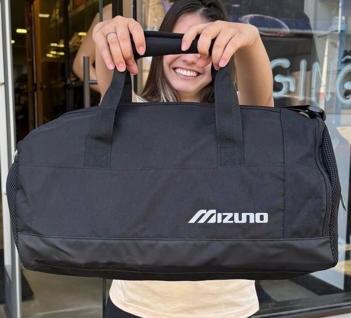 MALETA DA MIZUNO PRA TU CARREGAR TUAS TRALHAS