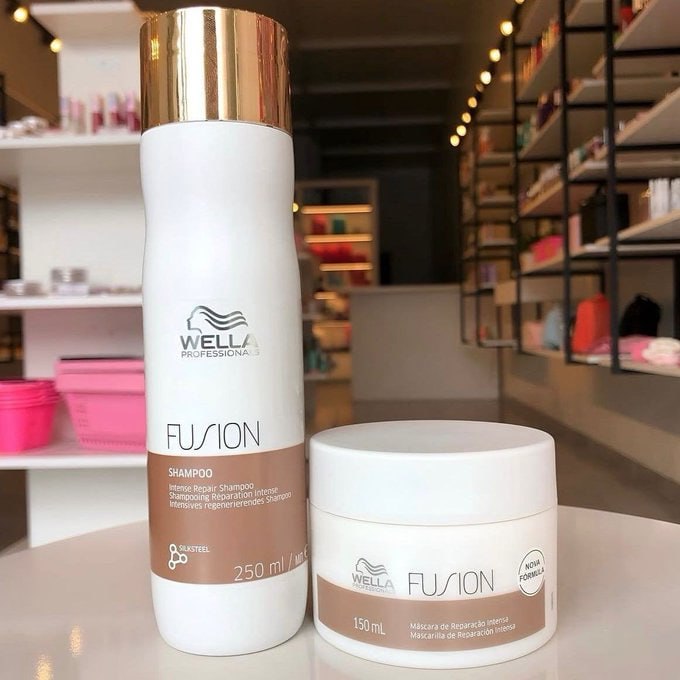 👩🏻‍🦰 Kit Wella Professionals Fusion Shampoo E Máscara