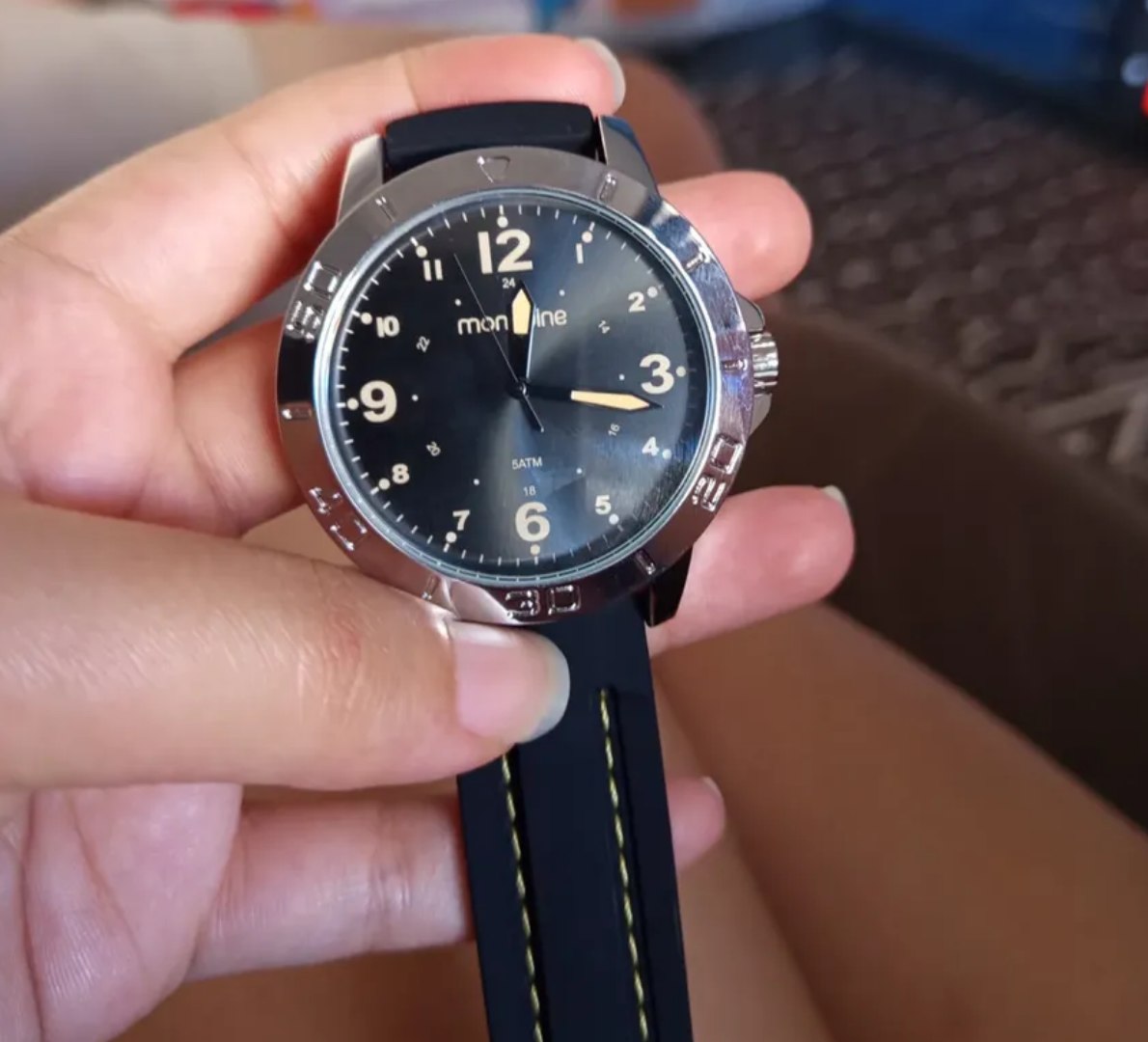 ⌚️ Relógio De Pulso Mondaine Com Corria De Silicone