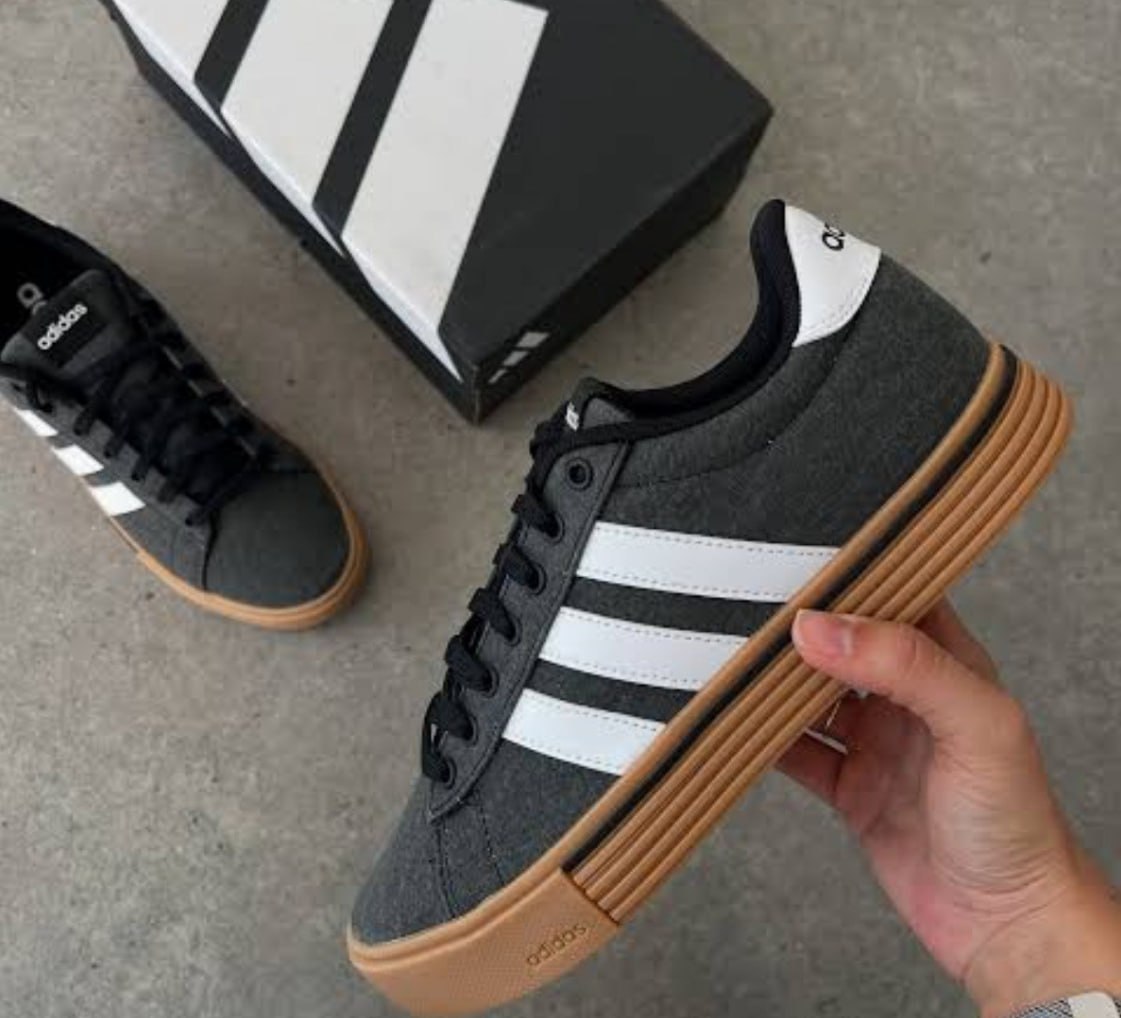 👟 Tênis Daily 4.0 Adidas (35 ao 41)