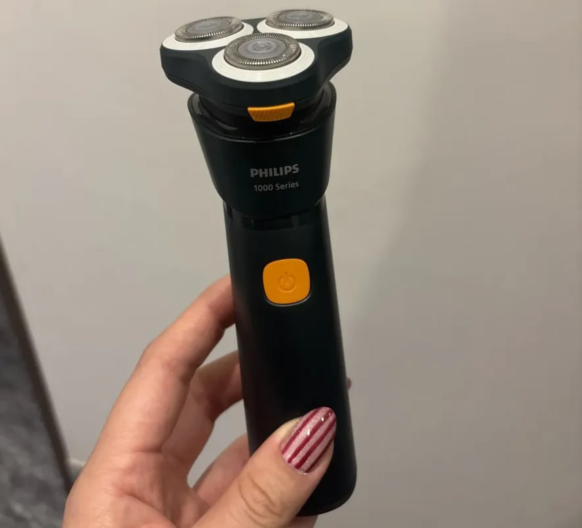 💈 Barbeador Elétrico Philips Shaver Série 1000
