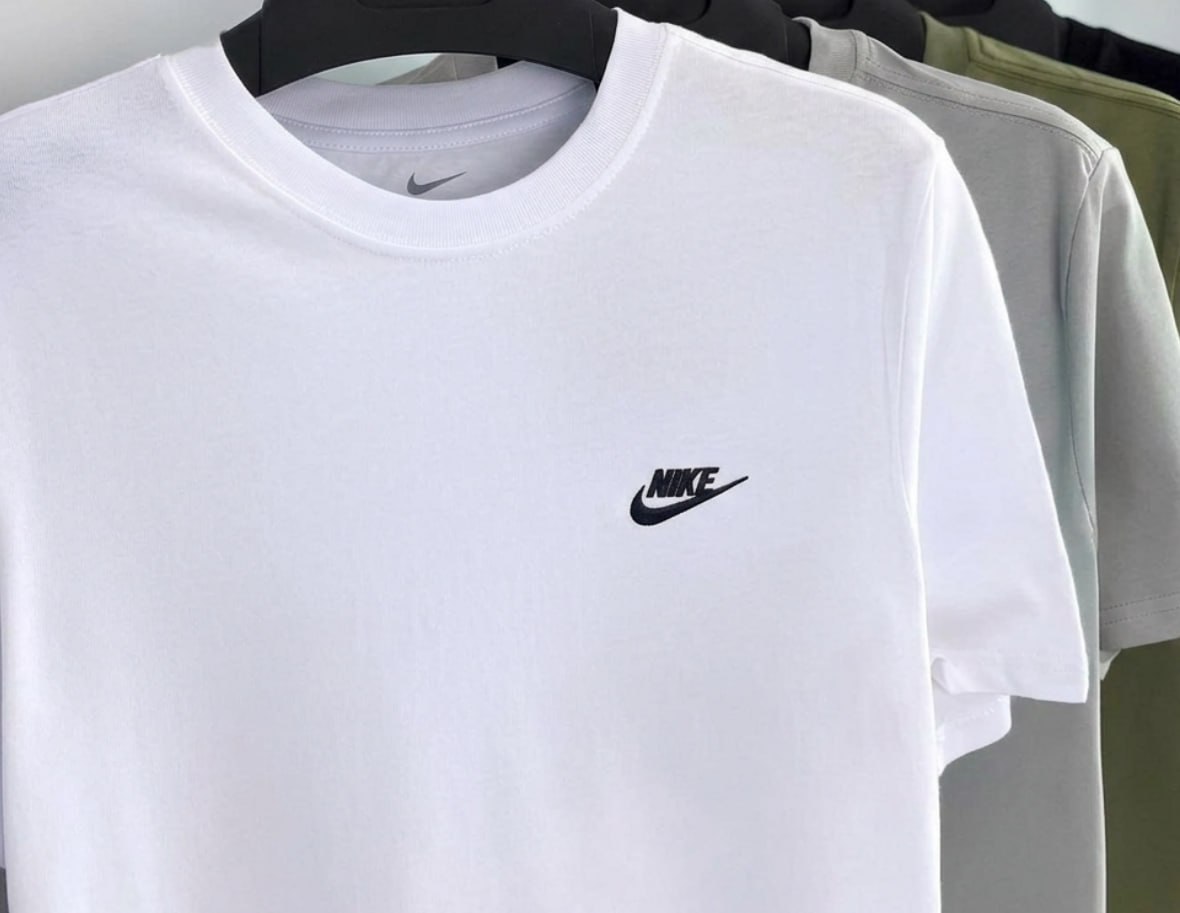✅ Camiseta Nike Sportswear Club Essentials Feminina