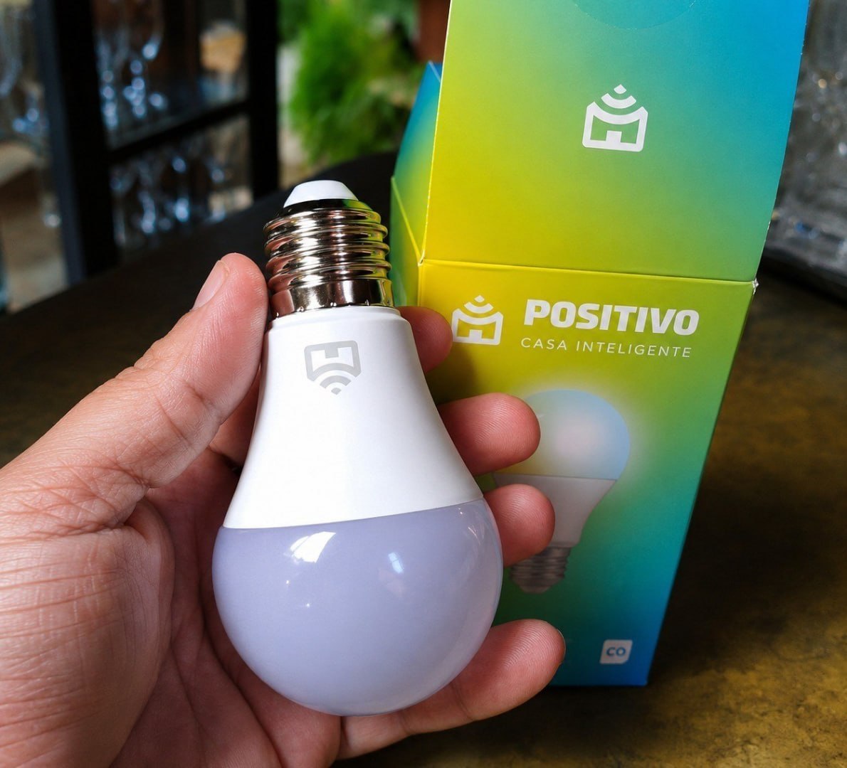 ✅ Kit com 2 Lâmpadas Smart Wi-Fi Positivo 9W Bivolt
