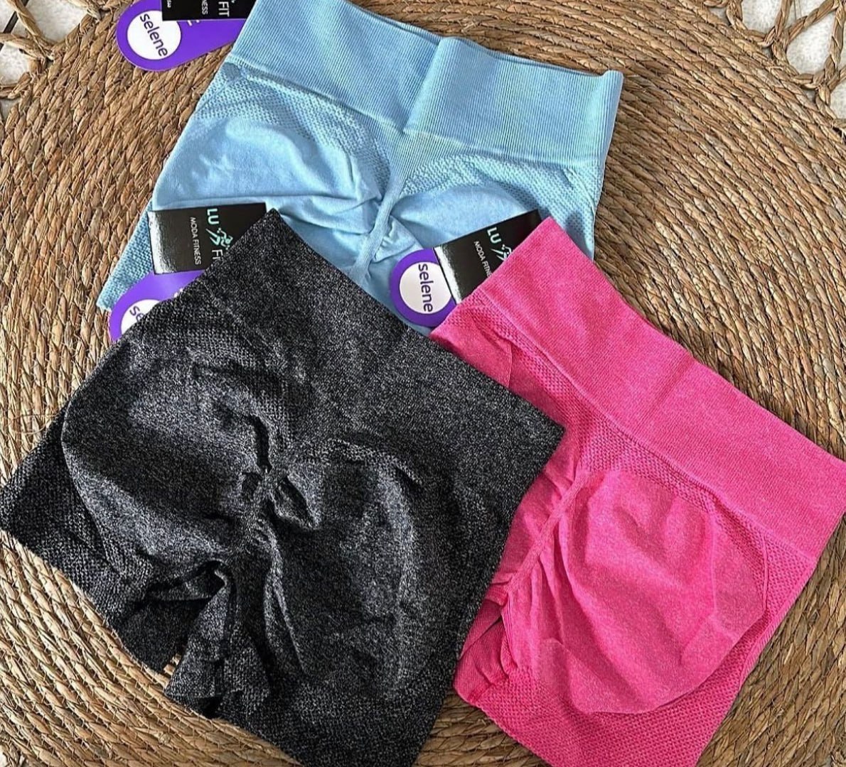 🩳 Short Academia Push Up Selene (4 Cores)