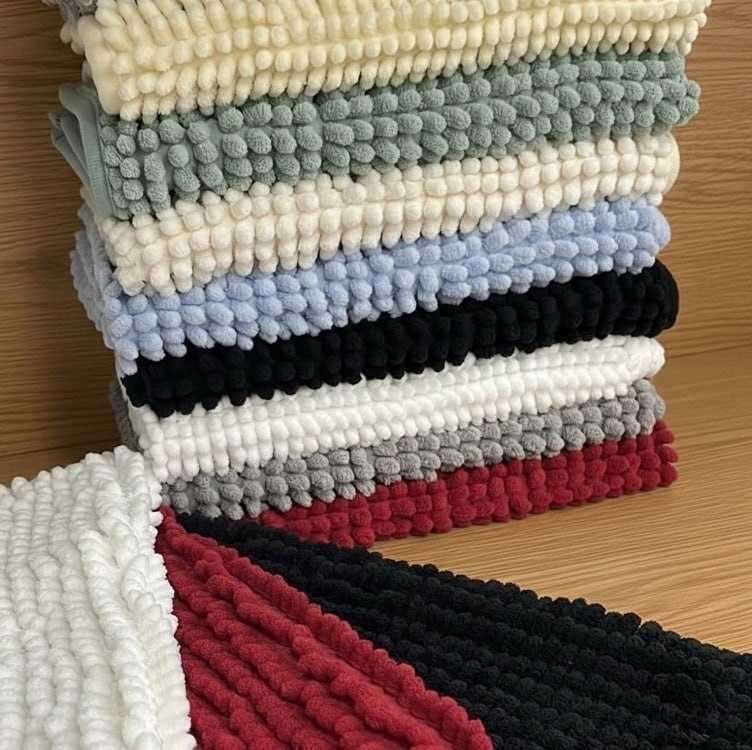 ✅ Kit 4 Tapetes De Banheiro 40x60cm Antiderrapante Bolinha