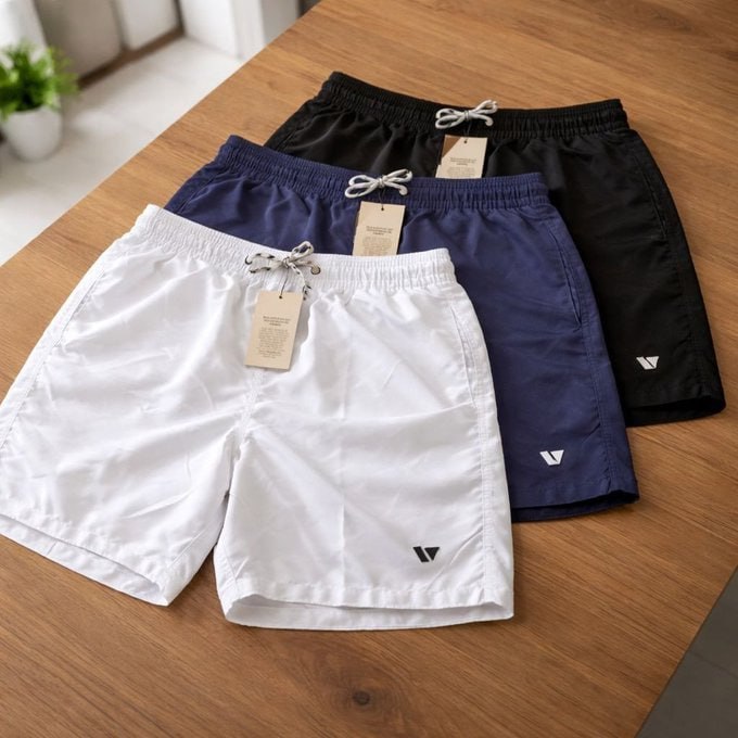 🩳 Kit com 3 Bermudas Lisas Voker