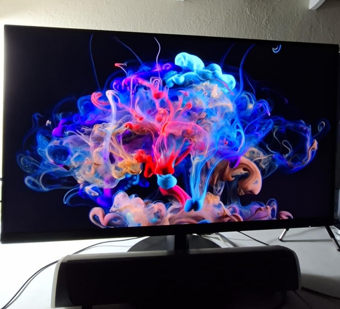 🖥 Monitor AOC 27", 4K, IPS, Alto falantes Integrados