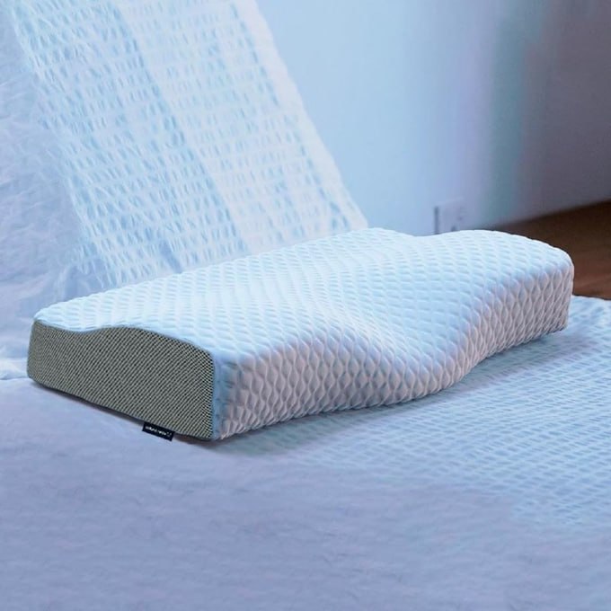 🛏 Travesseiro Cervical Nasa - Coluna Relax - Carvão Ativado Cor branco e cinza