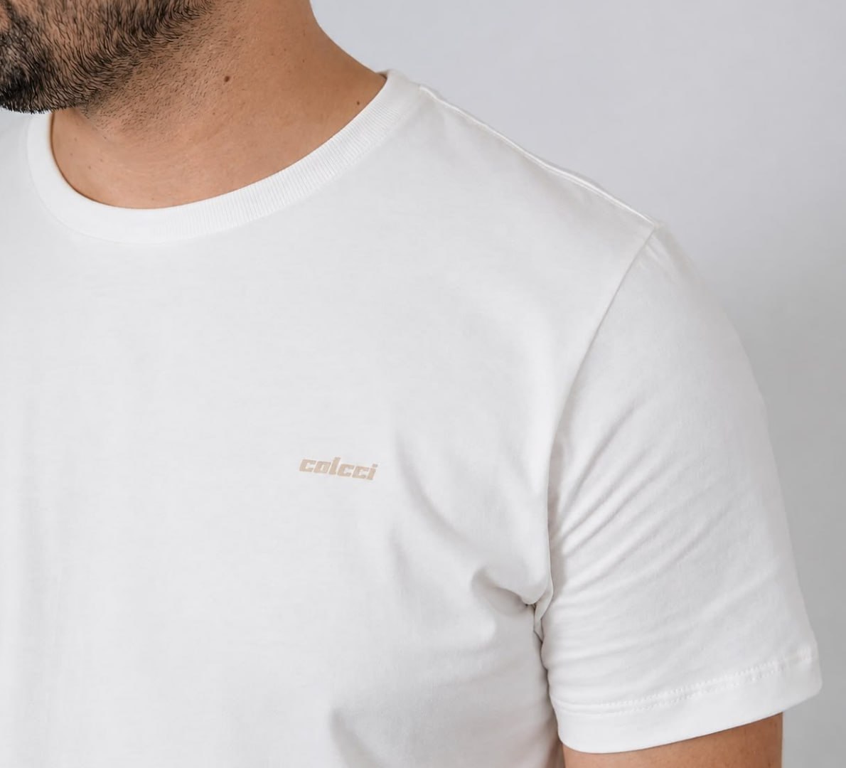 👕 Camiseta Colcci Slim