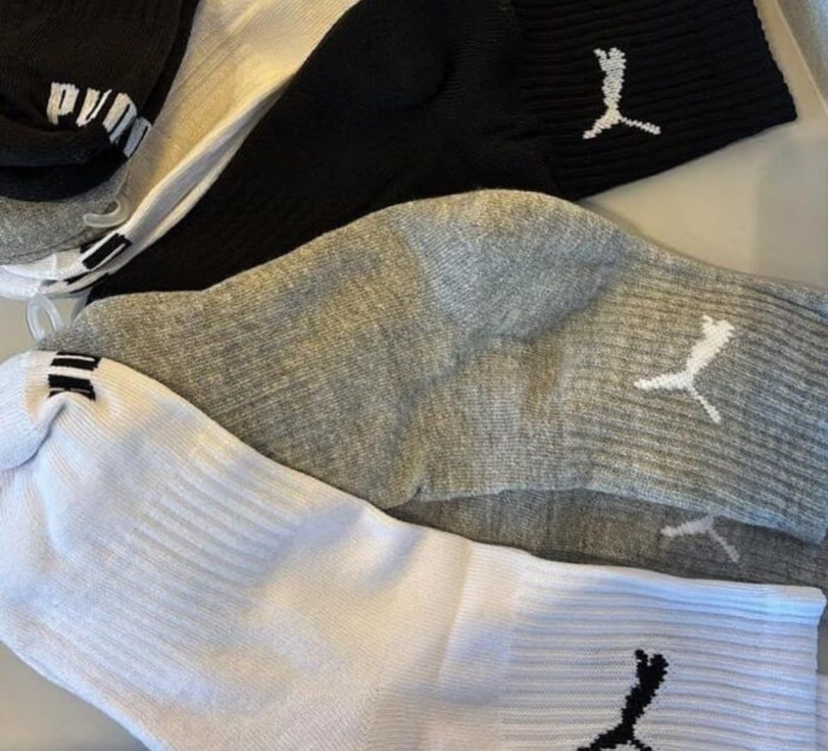 🧦 Kit com 6 Pares de Meias Puma Cano Médio - Opções de cores