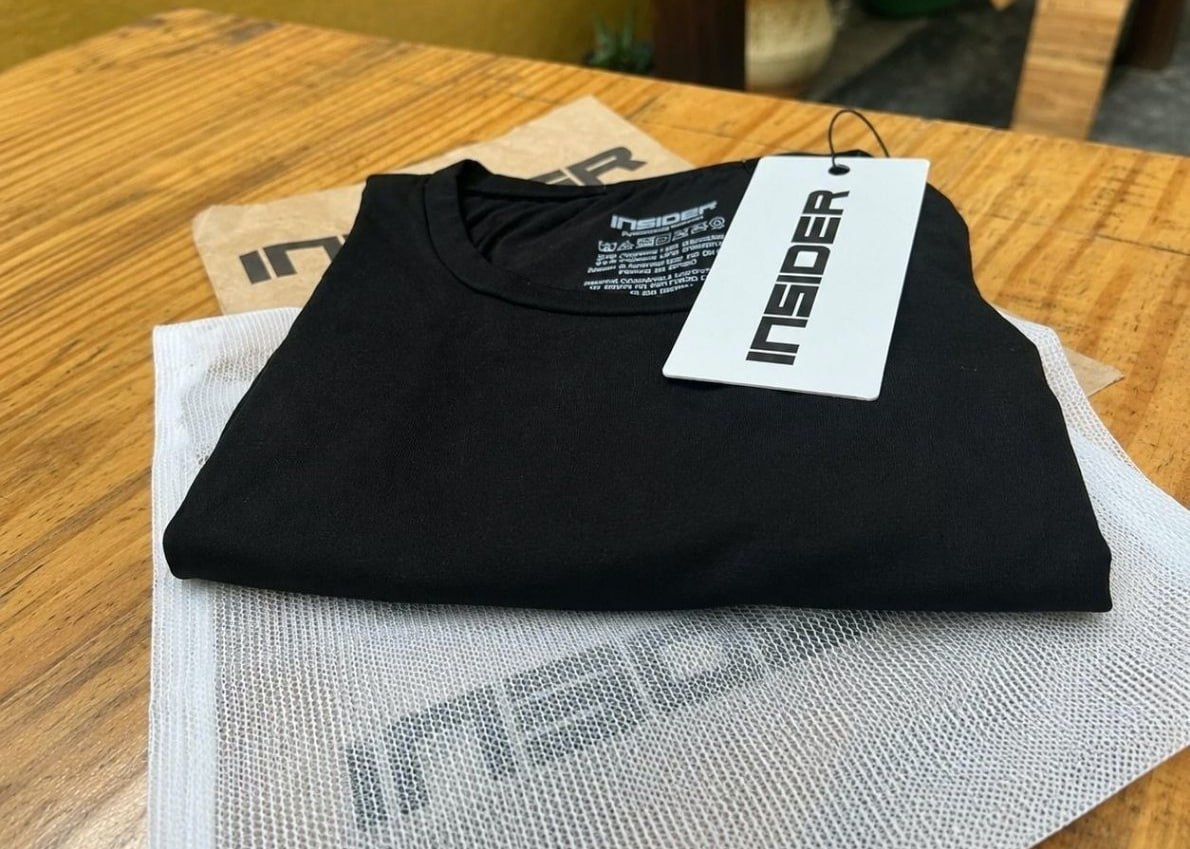 👕 Camiseta Tech Daily Insider