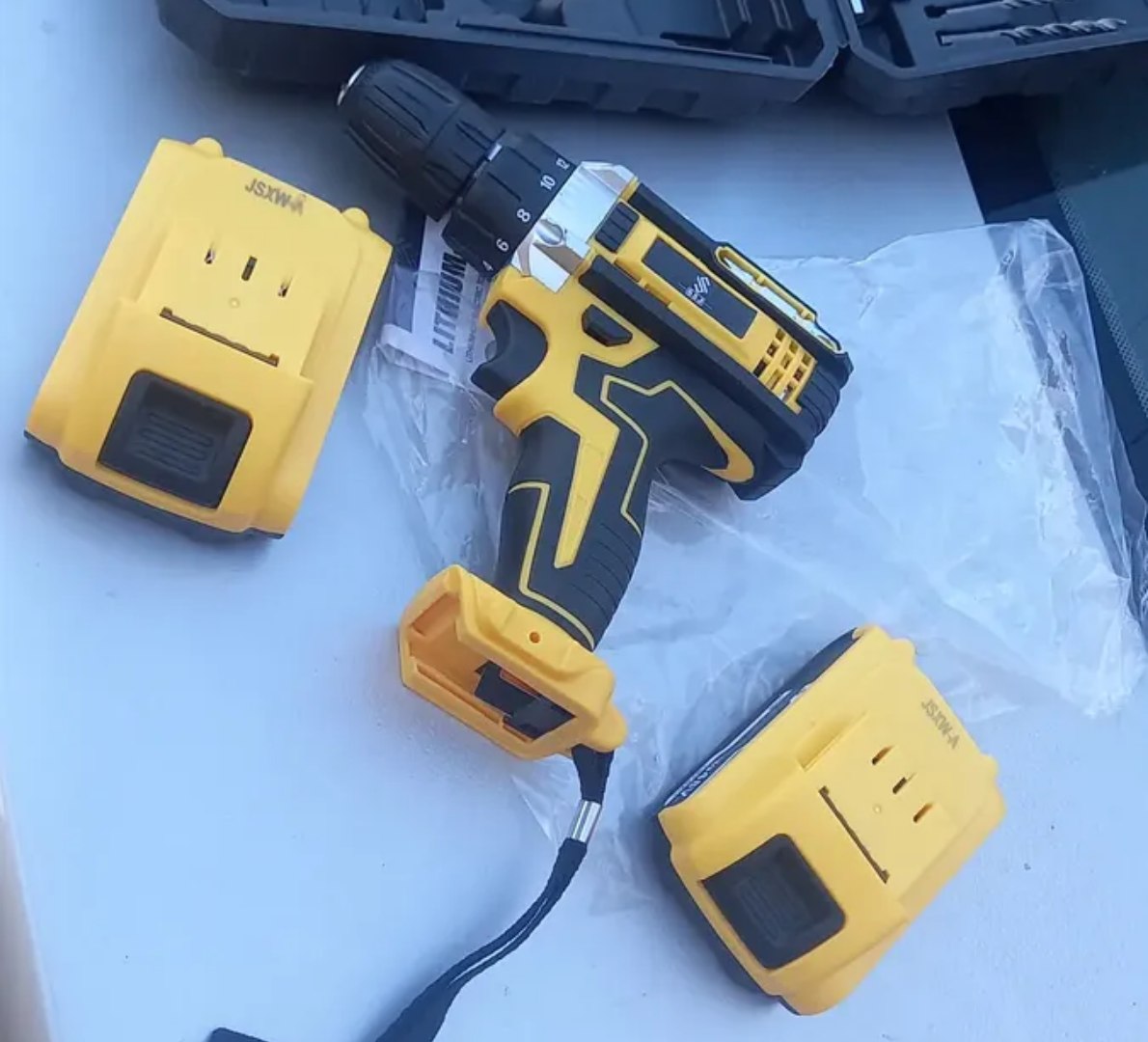 ✅ Parafusadeira e Furadeira 48v Profissional 2 Baterias 60Hz 127/220V