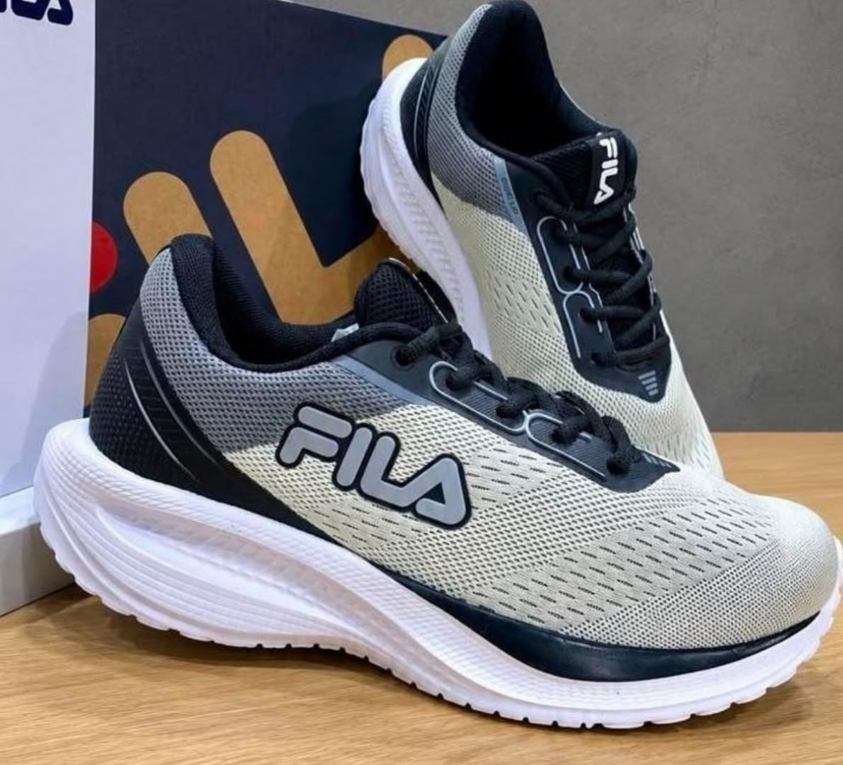 👟 Tênis Fila Rise Up Mesh (2 cores)