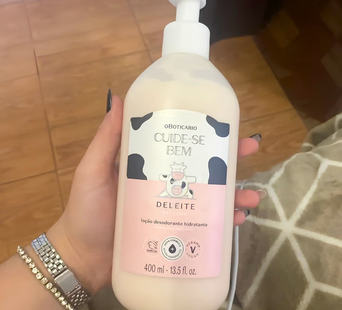 🧴 Loção Hidratante Corporal Cuide-se Bem Deleite 400ml
