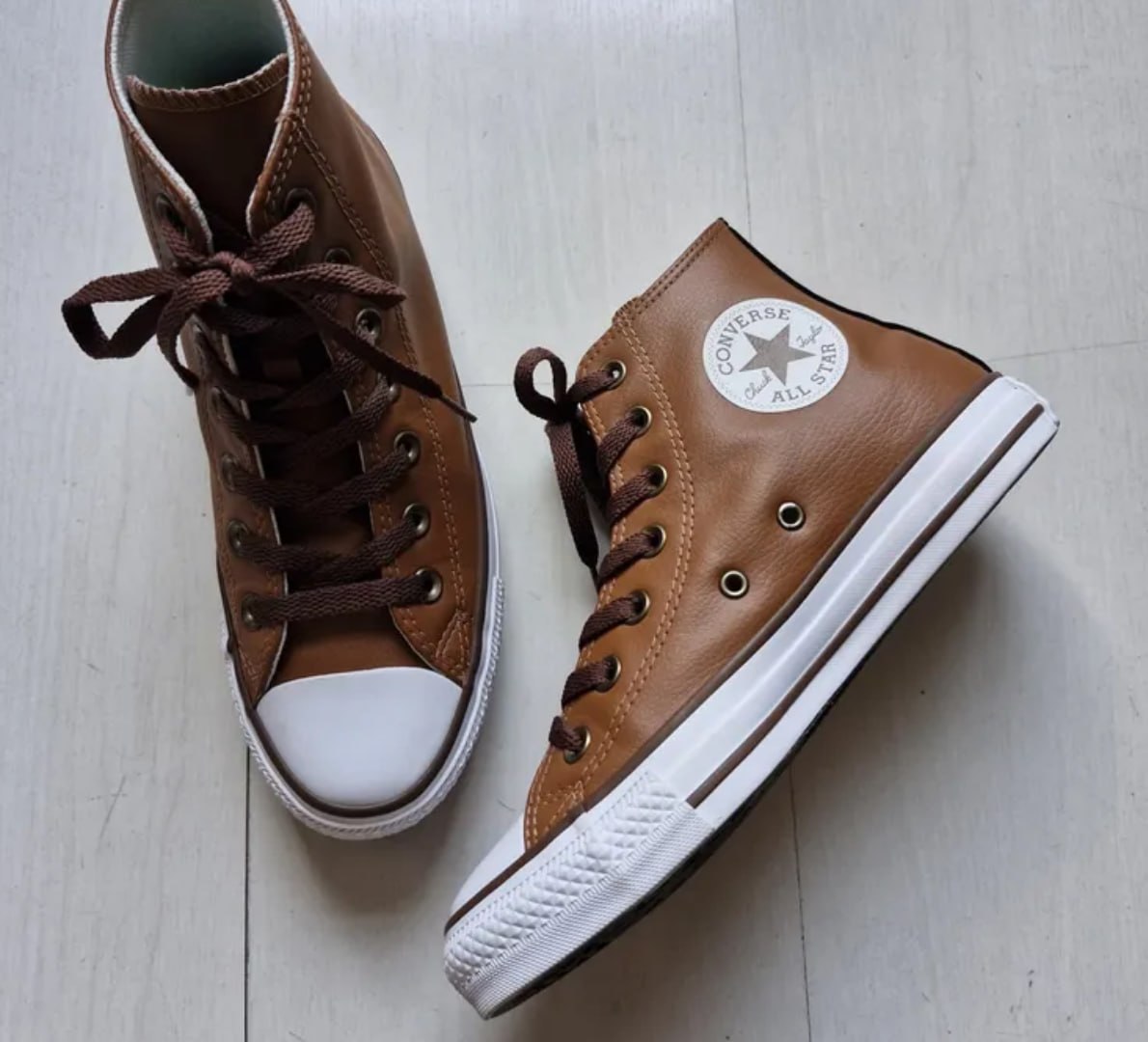👟 Tênis Chuck Taylor All Star Couro Converse