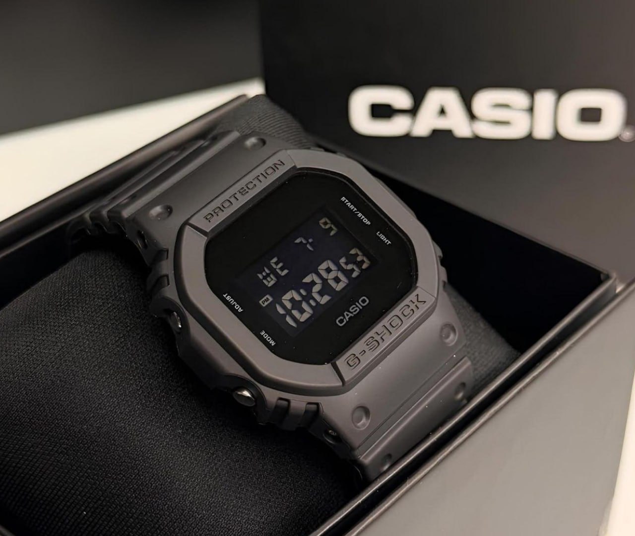 ⌚️ Relógio Casio G-shock Digital DW-5600BB-1DR