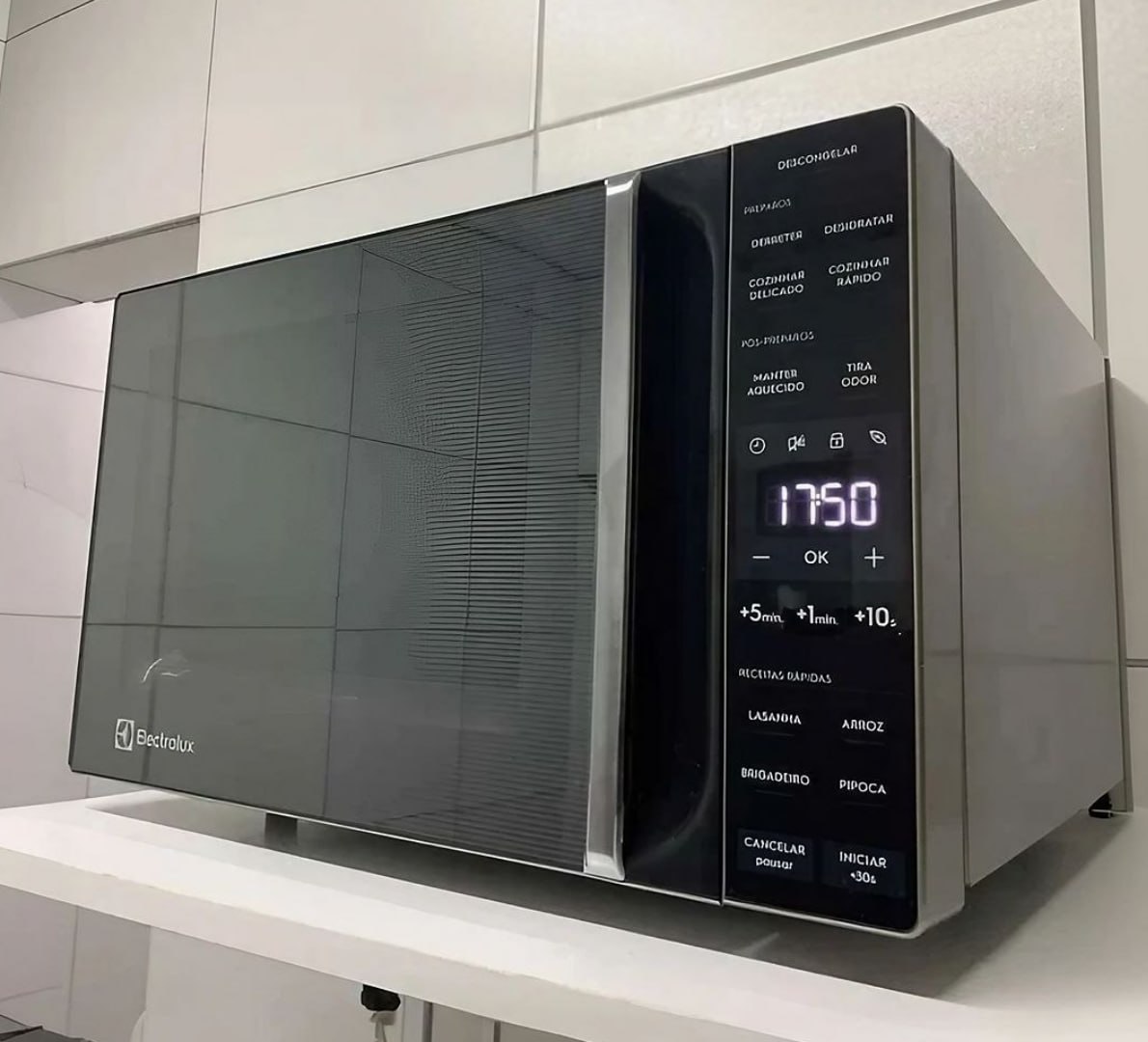 ♨️ Micro-ondas Electrolux 23L Efficient