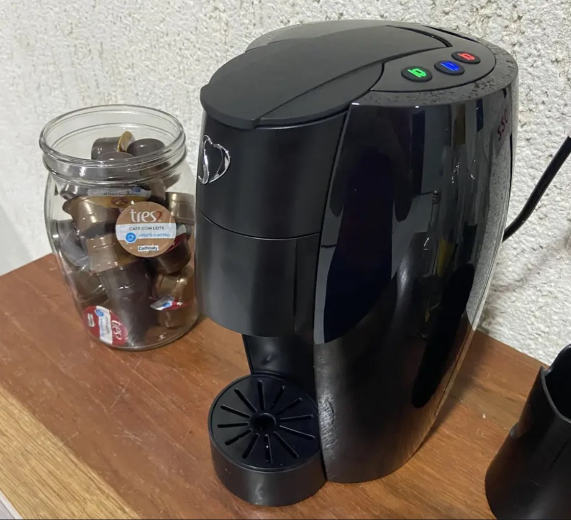 ☕️ Cafeteira Espresso LOV 3 Corações 220V