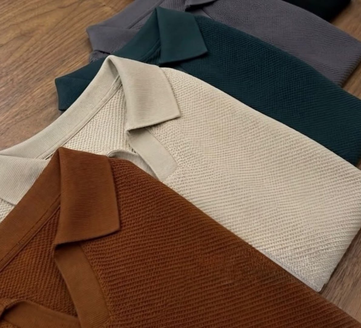 👟 Camisa Polo Texturizada Sem Botão (várias cores)