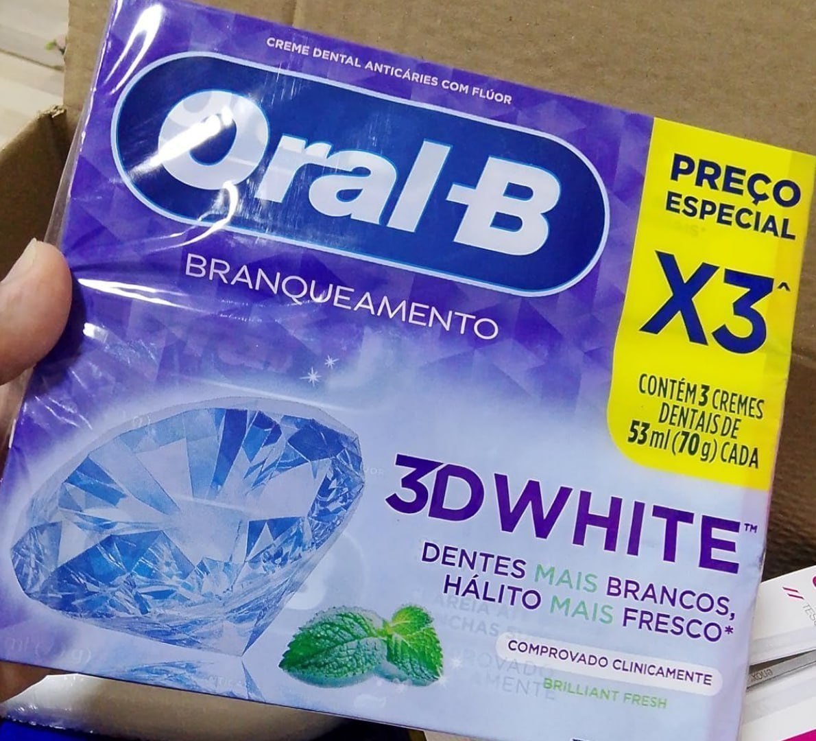 🦷 Pack 3 un. Creme Dental Clareador Oral-B 3D White Brilliant 70g