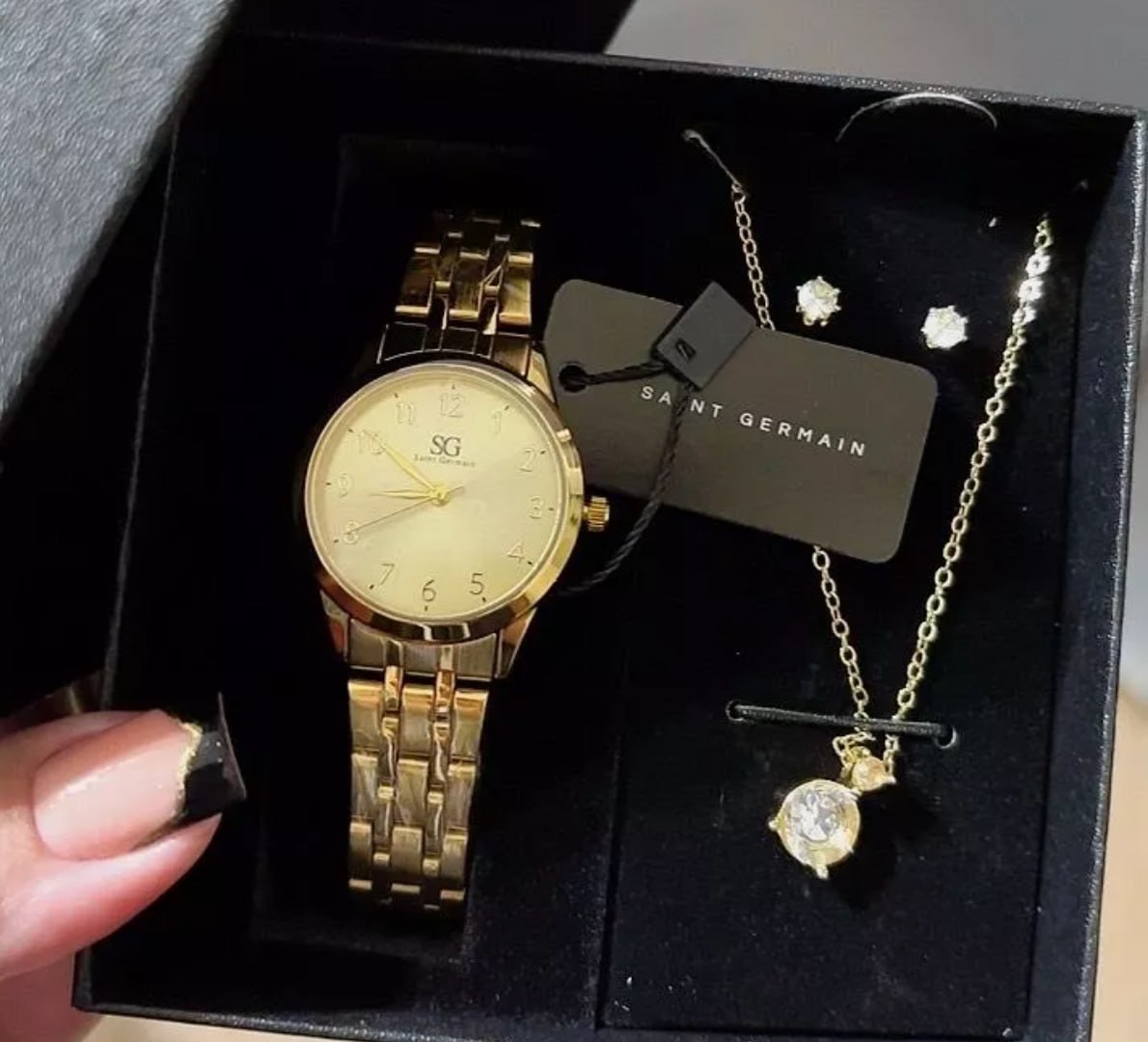 ⌚️ Kit Saint Germain (Relógio + Colar + Brincos Dourado)