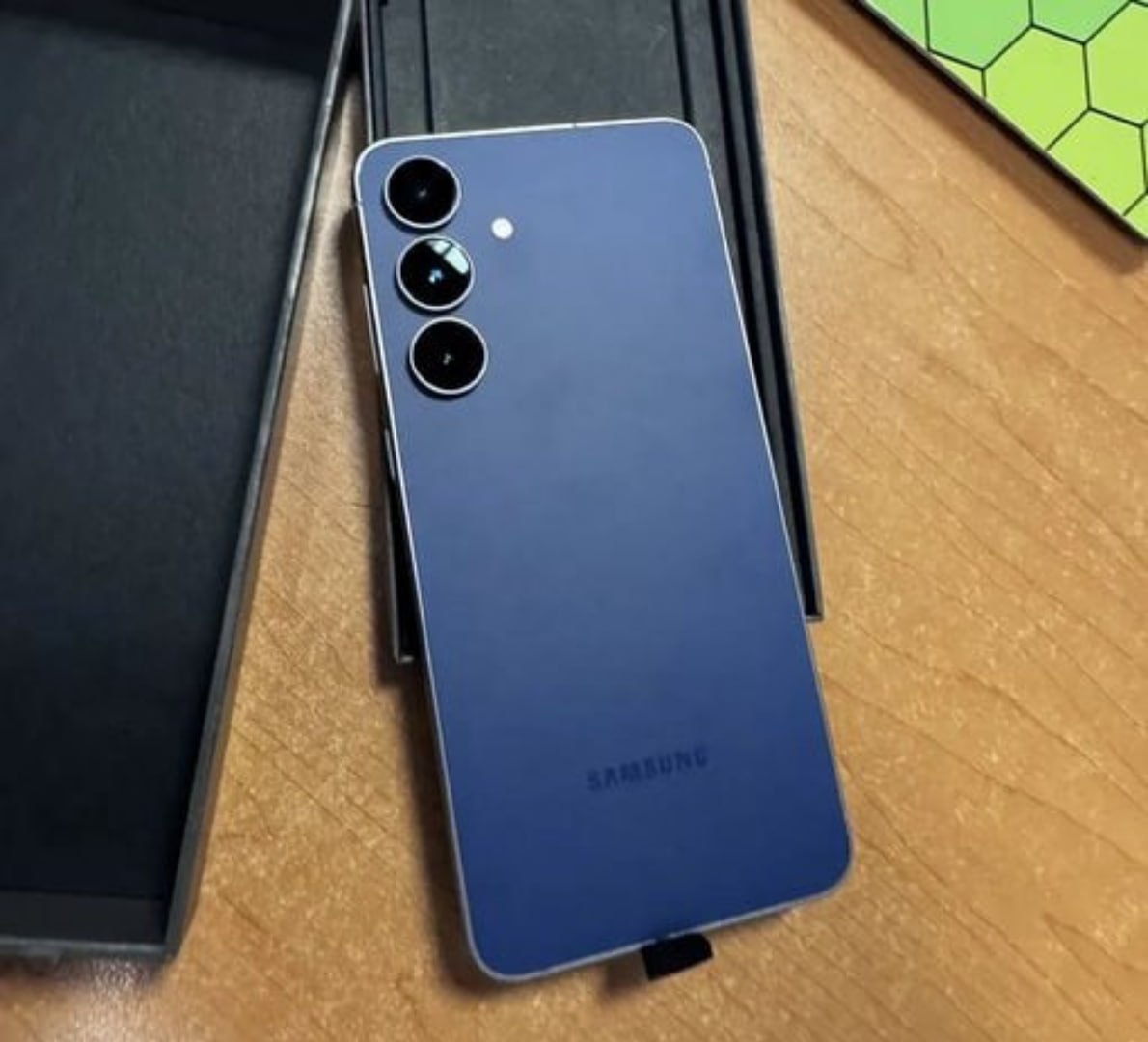 📱 Samsung Galaxy S25 5G, 256GB, 12GB - Azul marinho