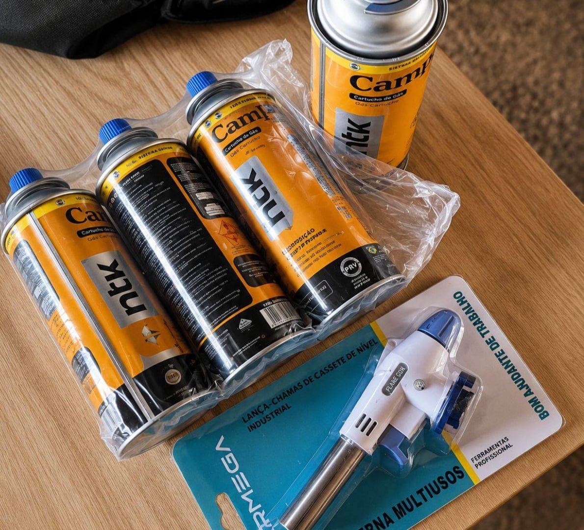 ✅ Kit Maçarico Portátil Automático Liderança 1300°C com 4 Refis de Gás Butano