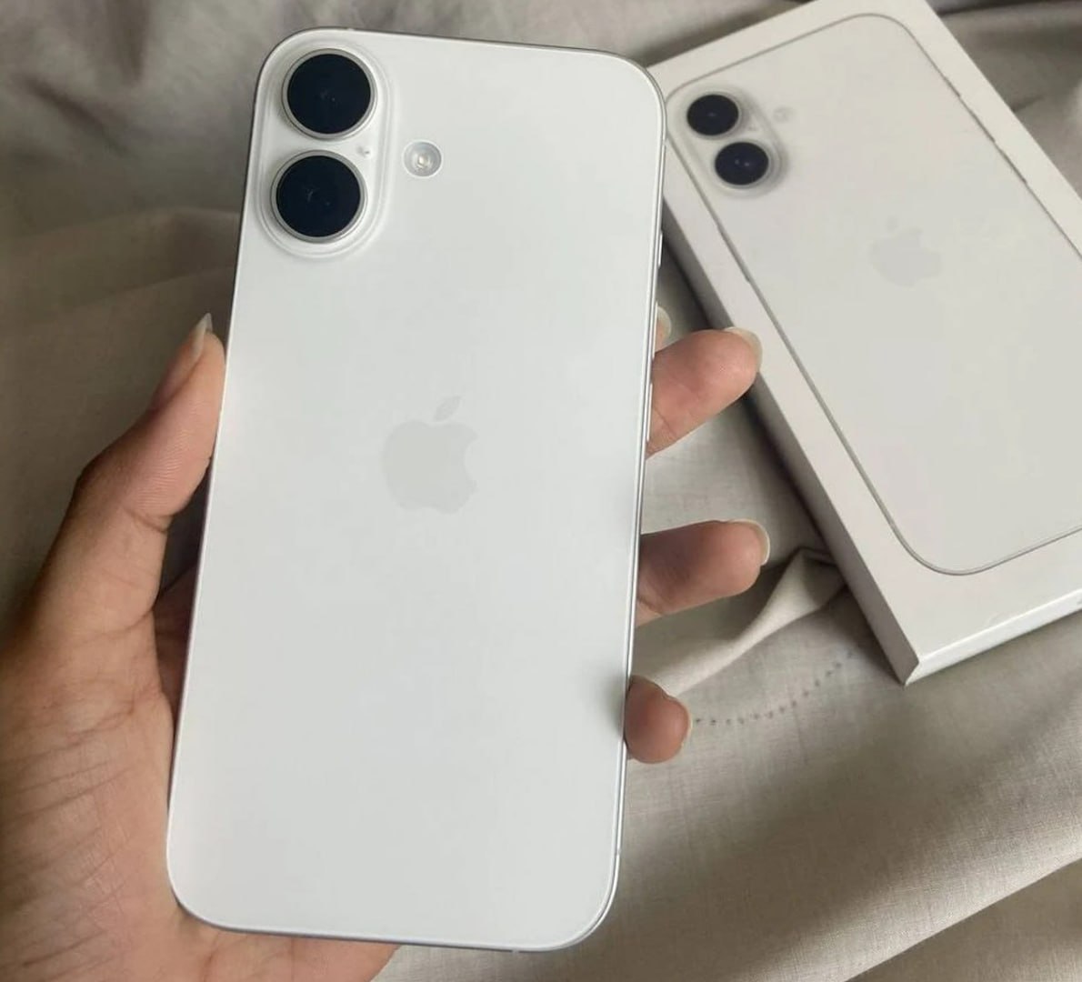📱 Apple iPhone 17 (256GB)