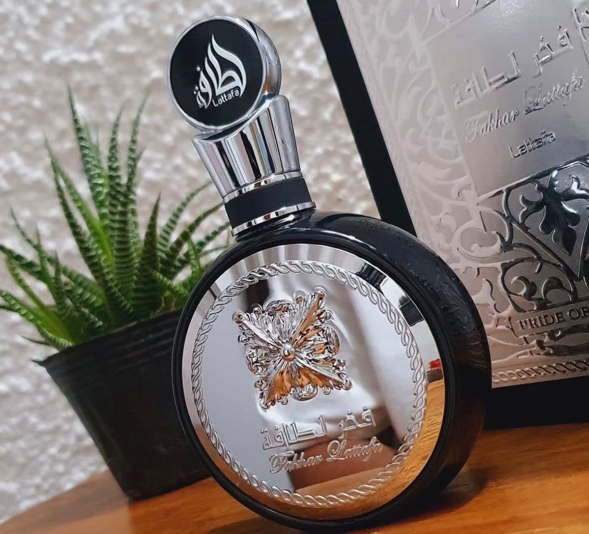 🌬 Perfume Árabe Lattafa Fakhar Black EDP 100ml