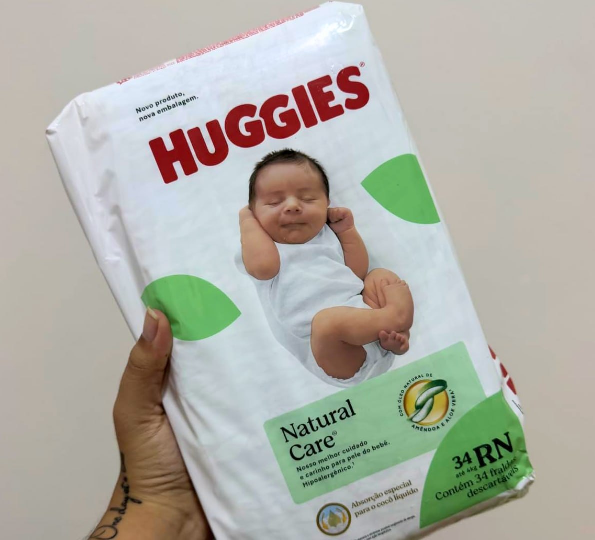 🚼 Huggies Fralda Descartável Premium Natural Care RN 34 Unidades