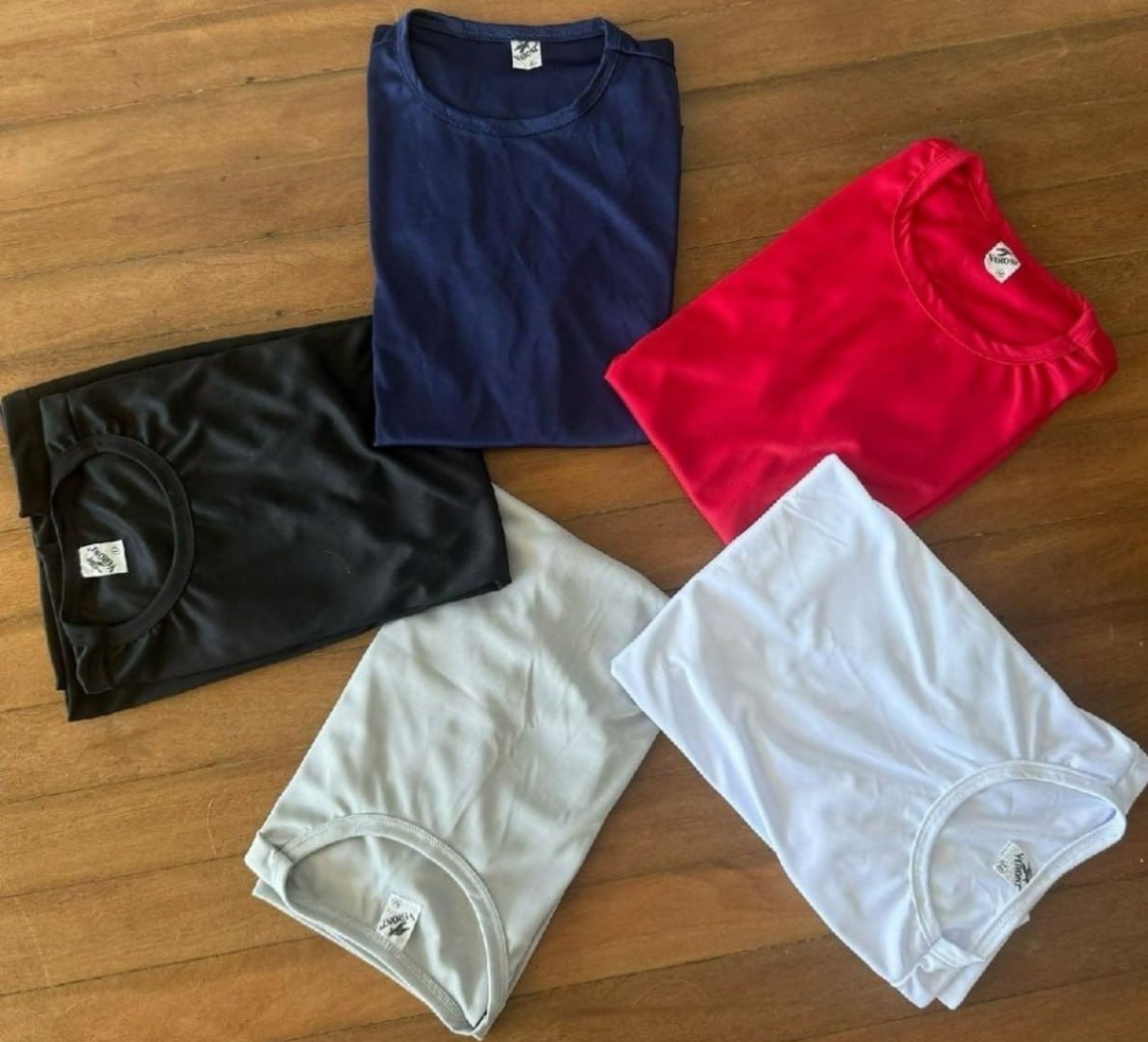 👕 Kit 5 Camisetas Básicas Dry Fit Lisa