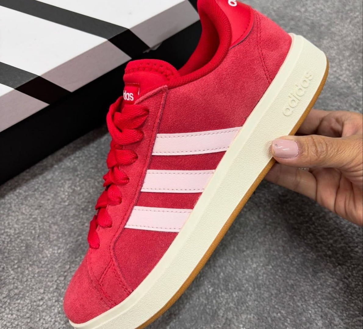 👟 Tênis Grand Court Base 00s Adidas
