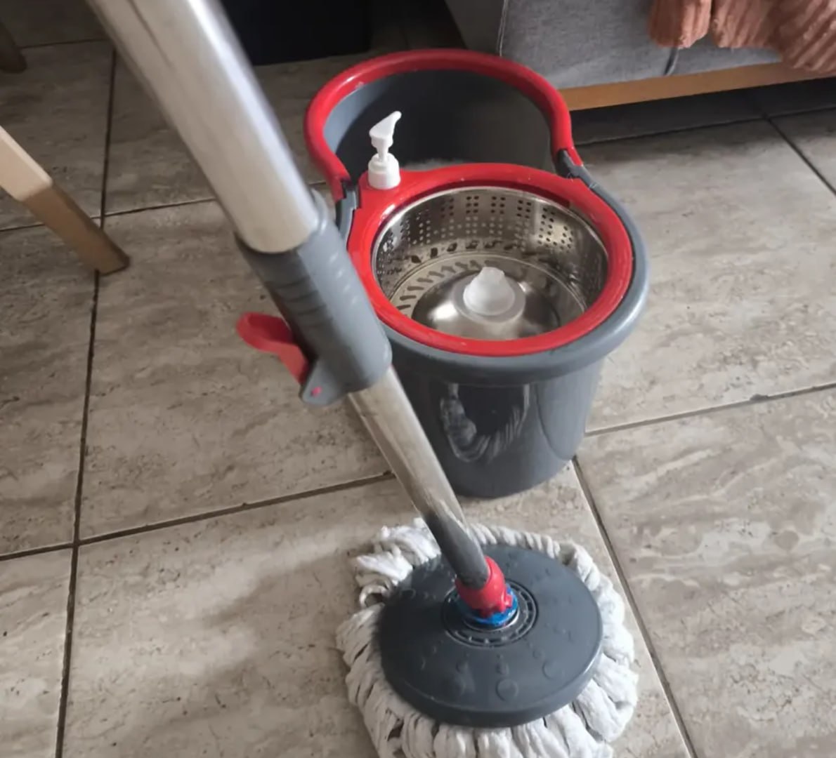 ✅ Mop Esfregão Giratório Condor (Balde Inox 13 Litros + Refil Microfibra + Cabo Longo 1,4 Metro...