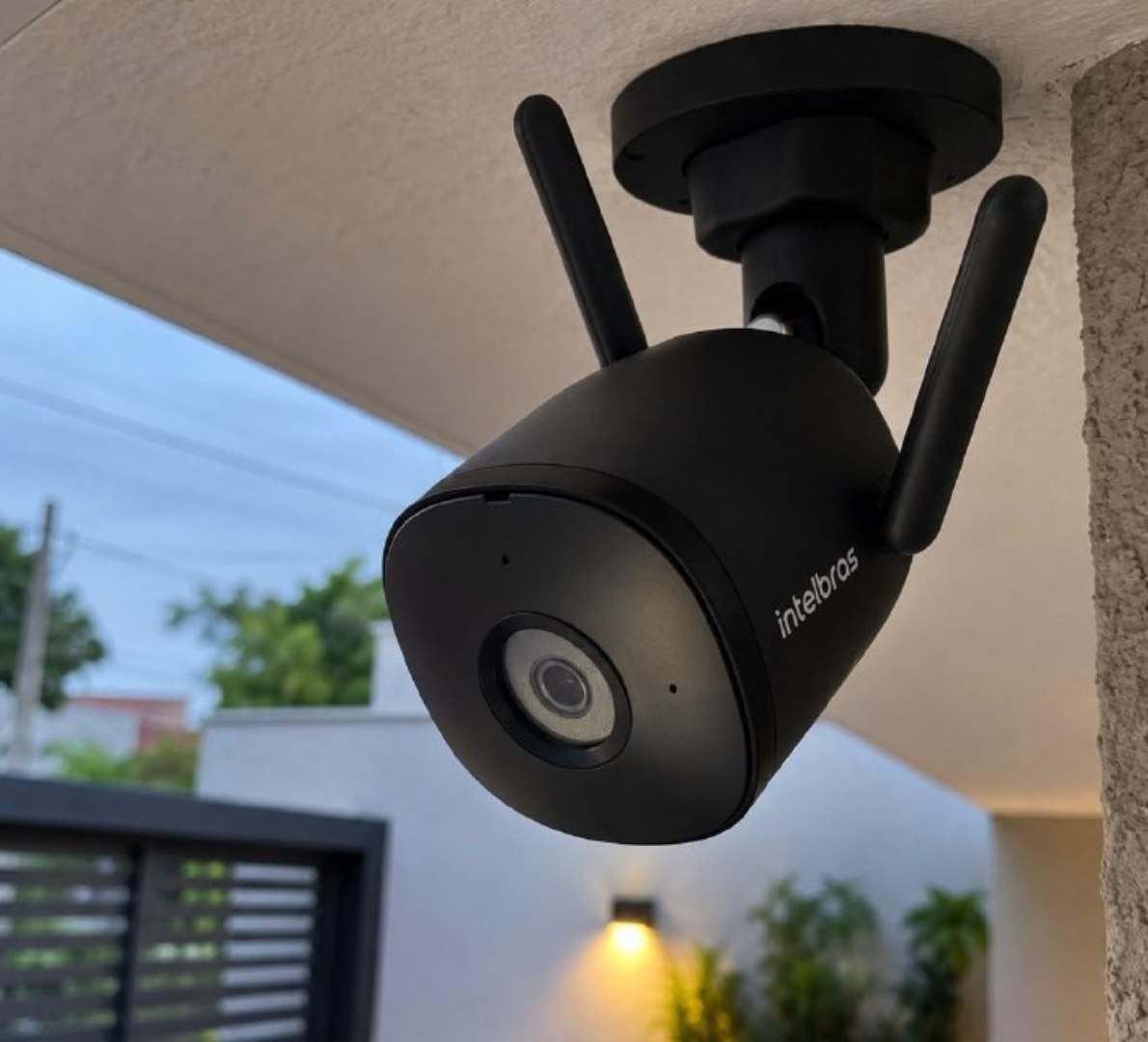 📷 Câmera Inteligente Externa Full HD iM5 SC Intelbras