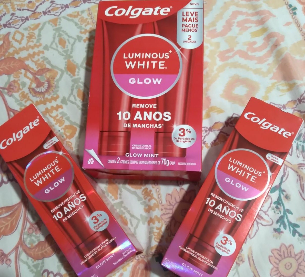 🦷 Colgate Creme Dental Para Clareamento Luminous White Glow 70g - 2 unidades