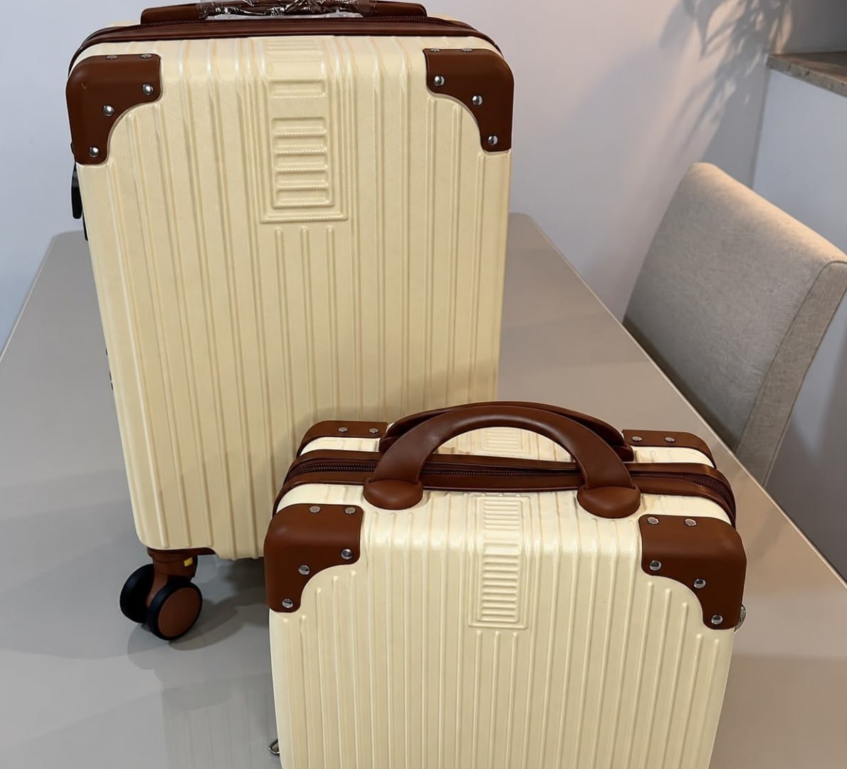 🧳 Mala de Viagem 10kg 360° com Frasqueira