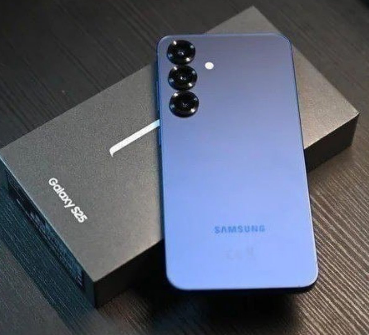 📱 Samsung Galaxy S25 5G, 256GB, 12GB RAM