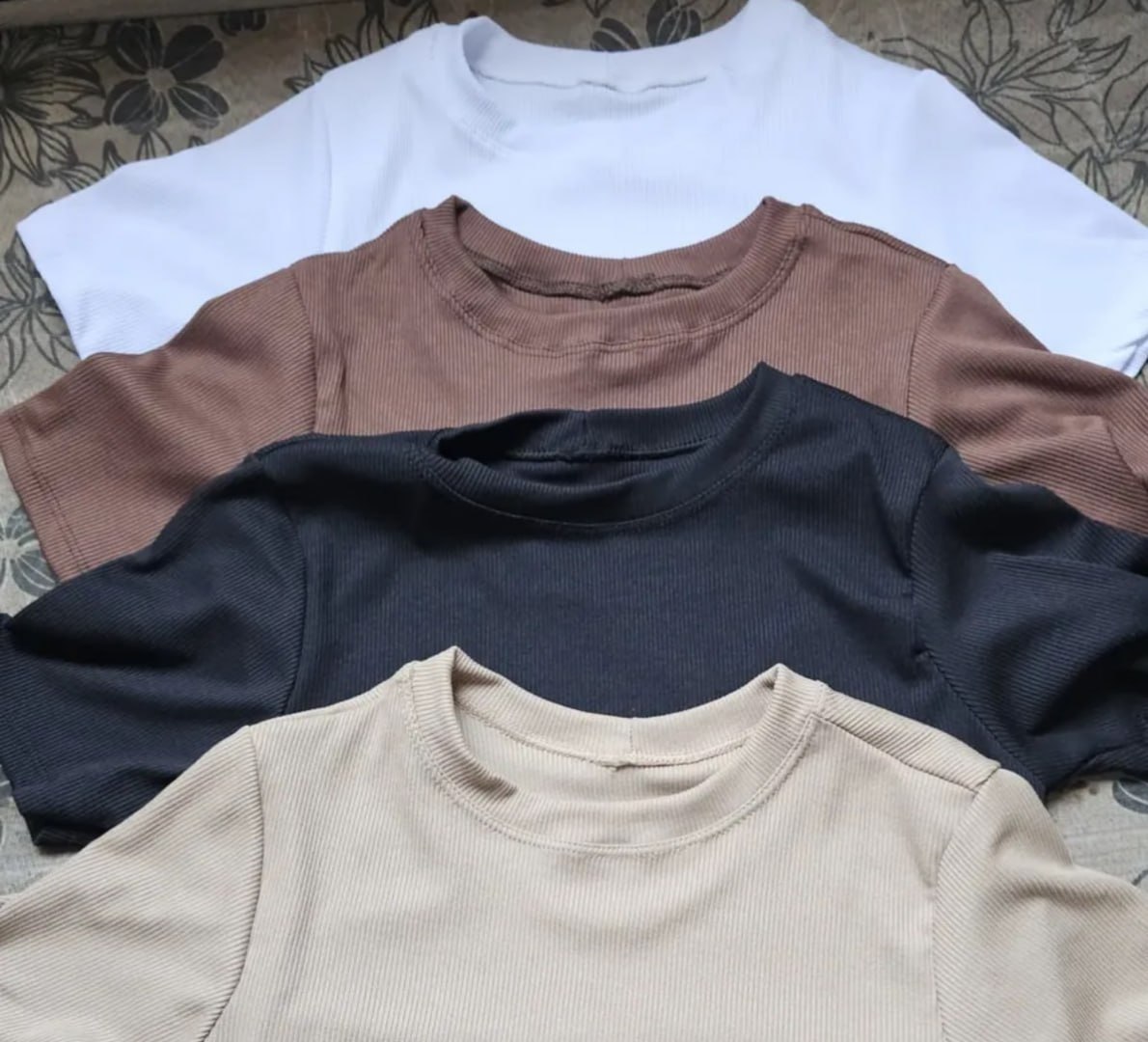 👚 Kit 4 Blusas Ribana Canelado