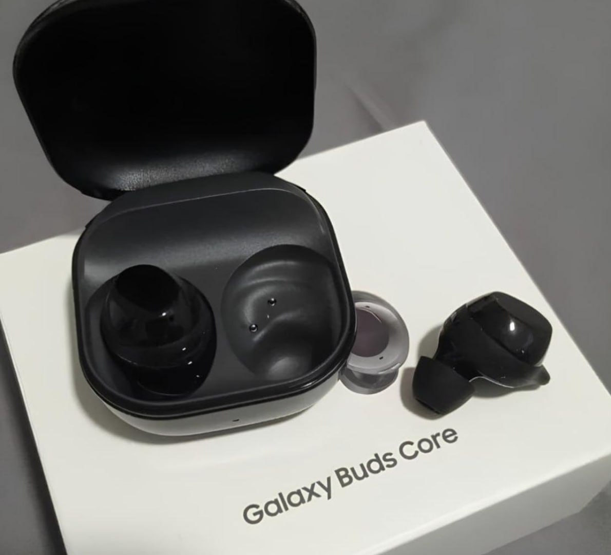 🎧 Fone de Ouvido Samsung Galaxy Buds Core