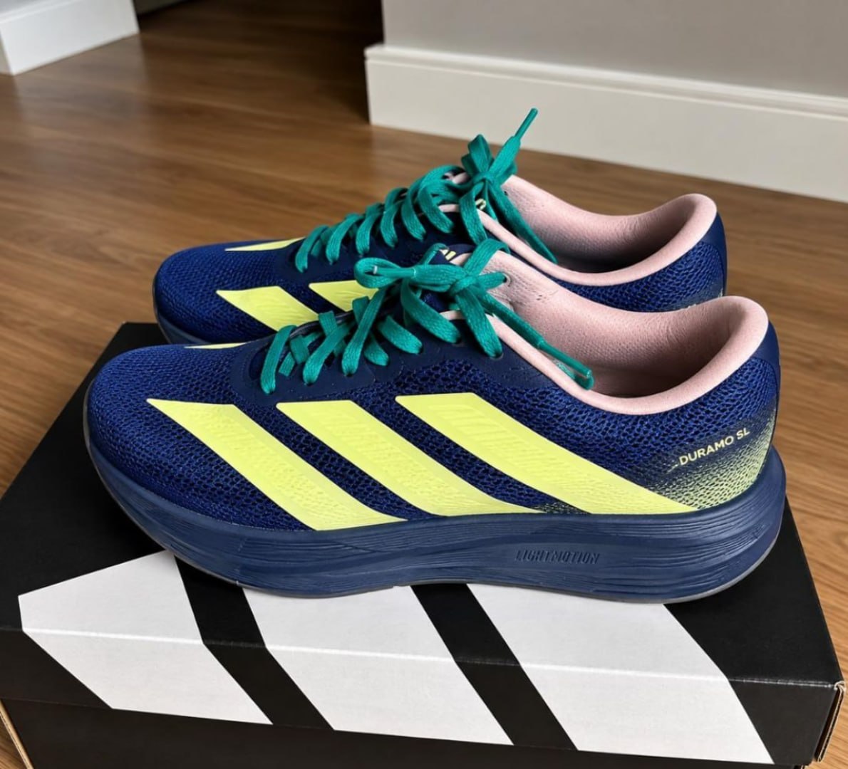 👟 Tênis Adidas Latin Run 3.0 (35 ao 40)