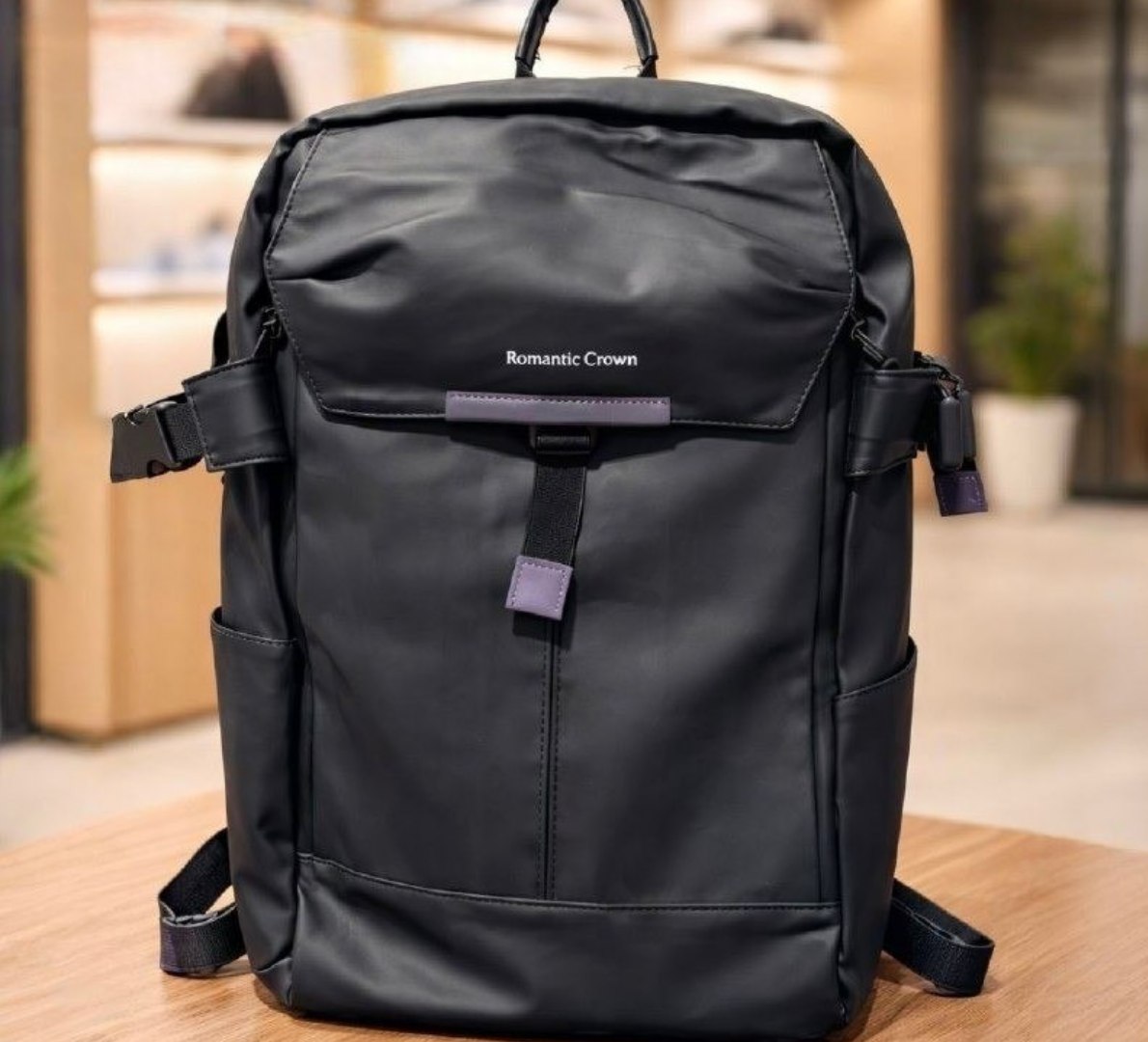 š Mochila ImpermeĆ”vel Romantic Crown